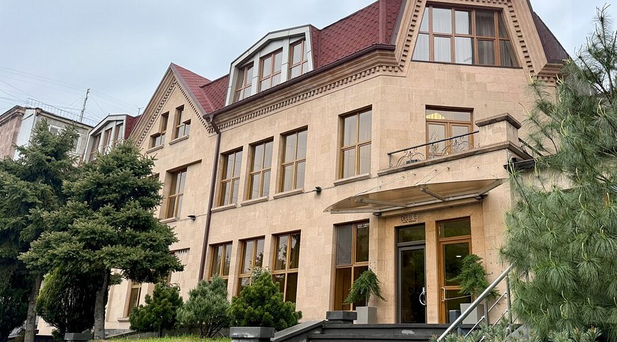 هتل ایروان دلوکس ارمنستان